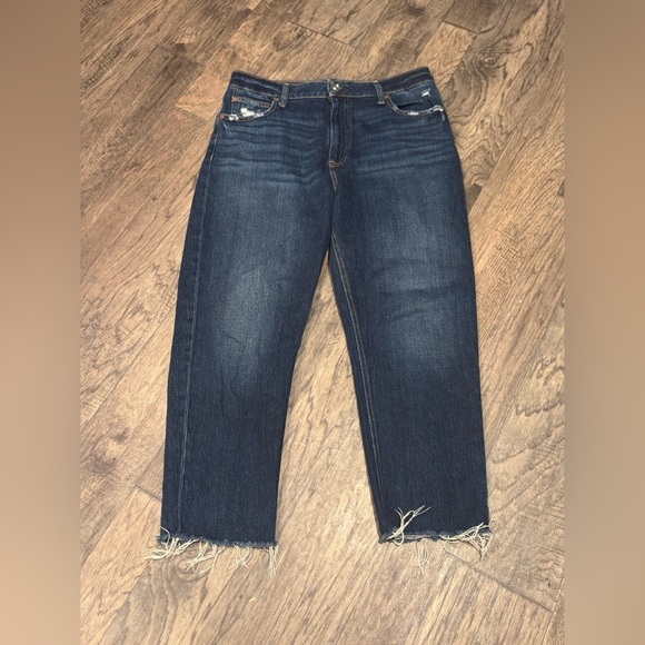 Maurices Denim - Maurices Dark Blue Distressed Jeans w frayed hem Sz 16R